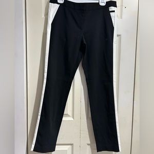 RW & Co. Women’s Black/White Straight leg pants in Size 12